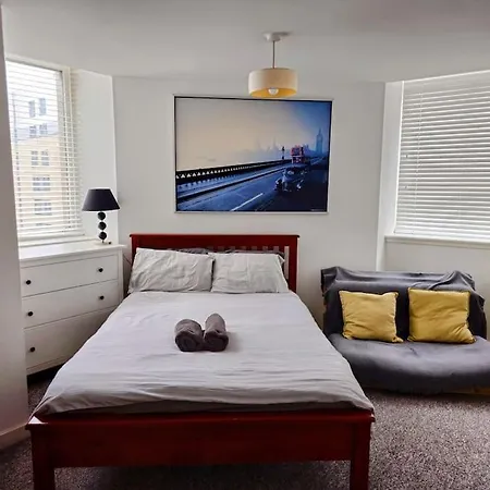 2 Bedroom Modern Stylish Apt In Glasgow City Centre Esterno foto