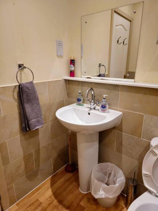 Appartement 2 Bedroom Modern Stylish In Centre *